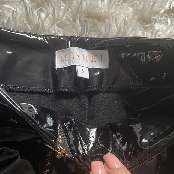 Meshki Pants 🖤 - Picture 4 of 6